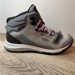 KEEN Women’s Tempo Flex Mid Height Lightweight Waterproof Hiking Boots 7.5